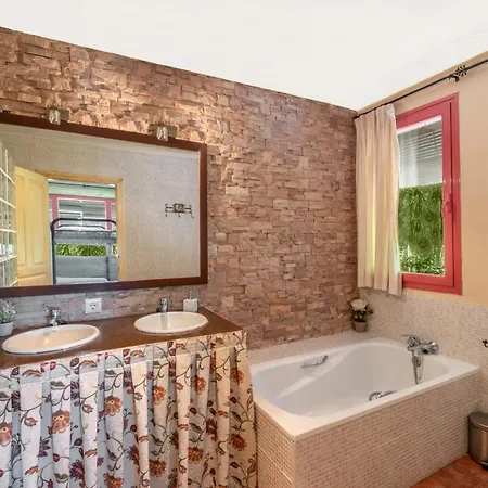 El Bosque De La Herrezuela Hotel